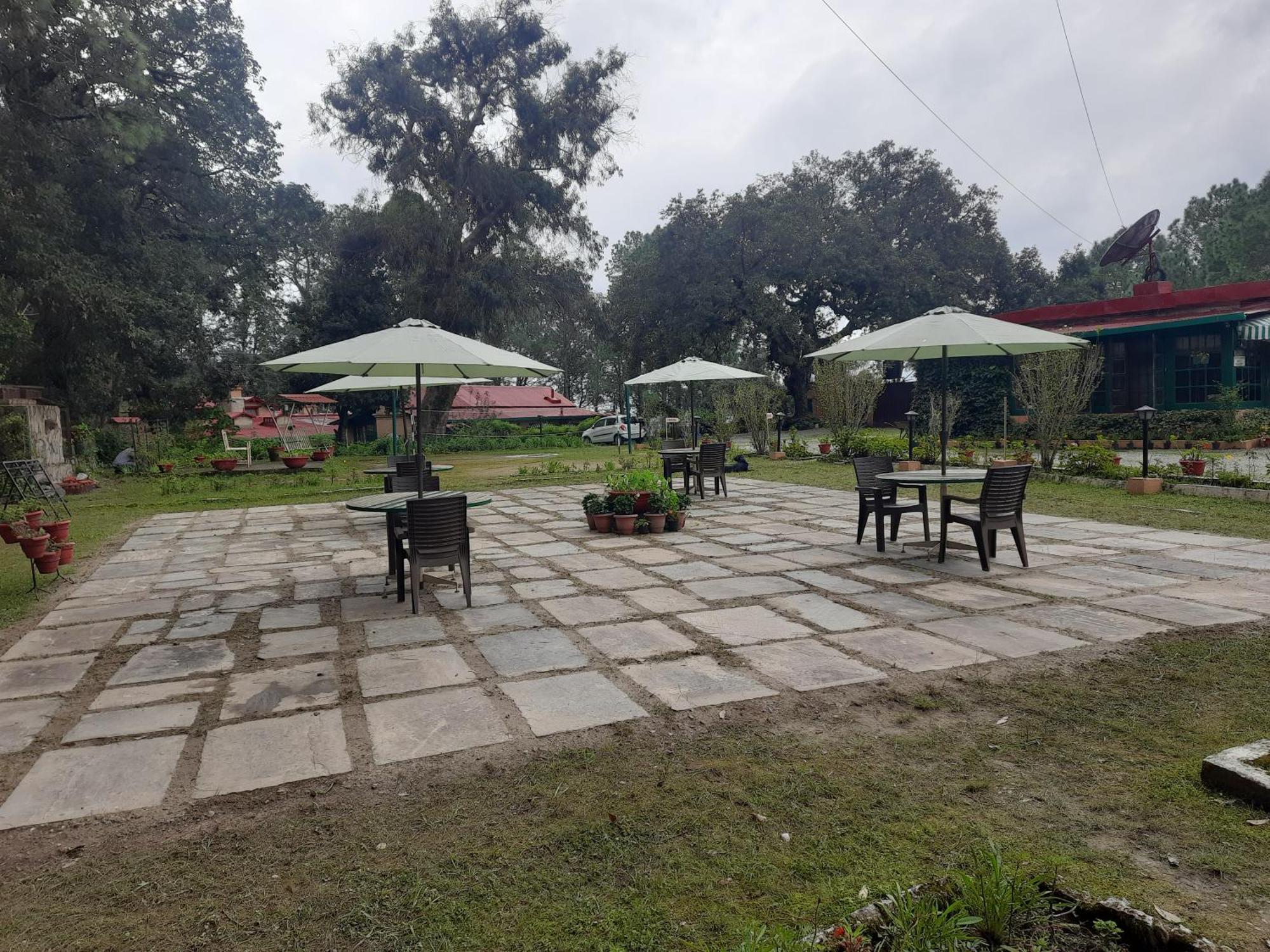 West View Hotel Ranikhet Exterior foto